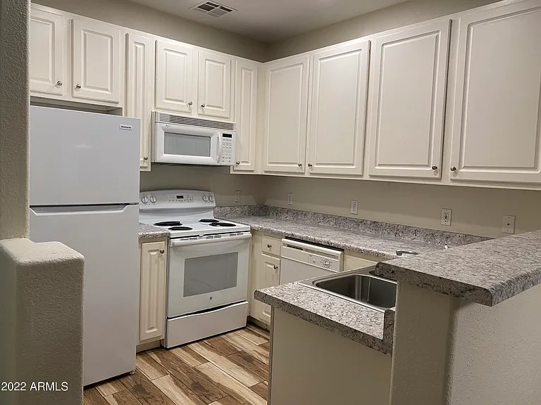 4465 E Paradise Village Pkwy S #1186 — Photo 5