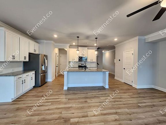 4th image of 4619 Cypress Park Dr