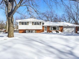 285 S Ott Ave, Glen Ellyn, IL