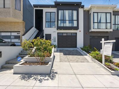2175 Quesada Ave, San Francisco, CA, 94124