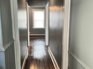 41 Ayrault St FLOOR 3, Providence, RI 02908