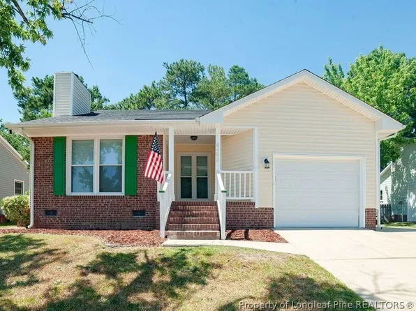 6492 Applewhite Rd, Fayetteville, NC 28304