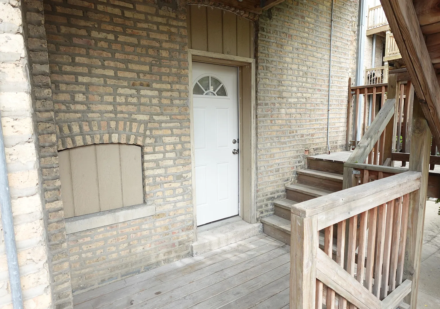 2 bed, 1200 sqft, $1,795 — Photo 2