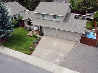 2605 NE Longfellow Ct, Bend, OR 97701