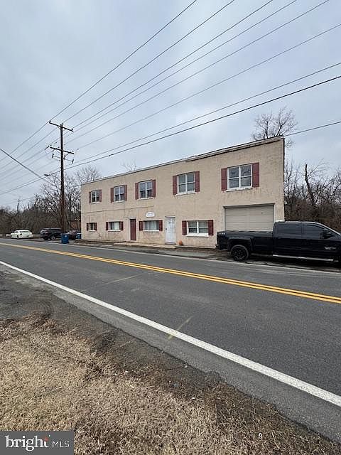 1st image of 111 W Cecil Ave