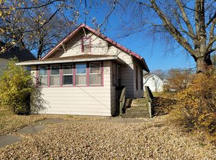 309 E 5th St, Rock Falls, IL 61071