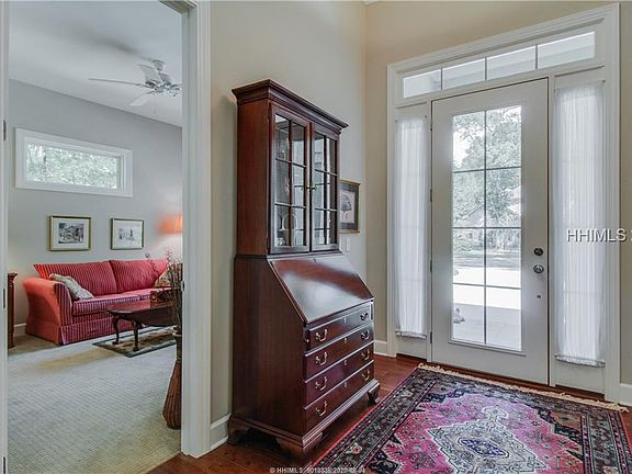 4th image of 14 Stonegate Dr