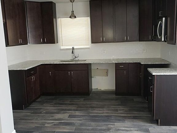 2nd image of 638 W 123rd St #1