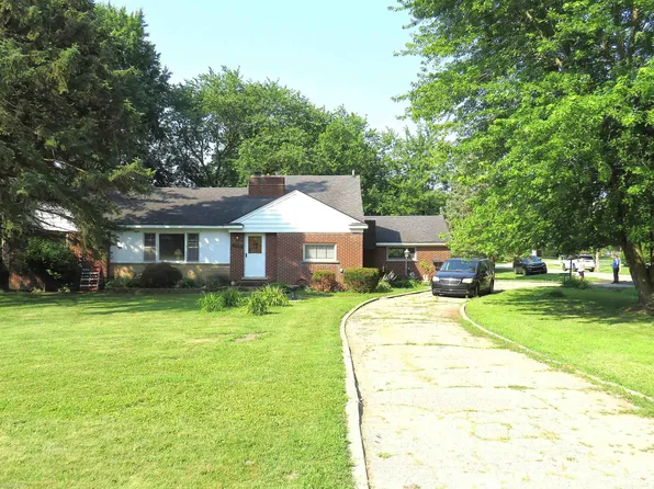 42501 Utica Rd, Sterling Heights, MI 48314