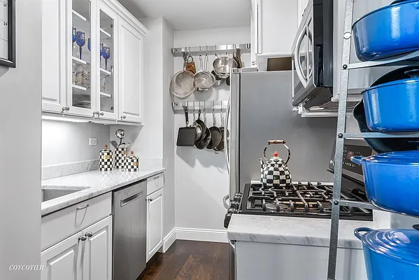Sold by Corcoran | media 5