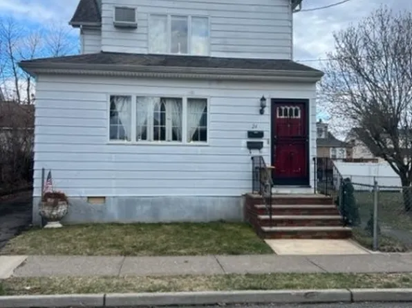 26 Franklin Pl, Totowa Boro, NJ 07512