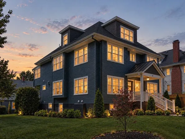 68 Barnard Ave, Watertown, MA 02472