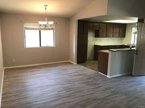 4th image of 21784 Laurelrim Dr Unit B