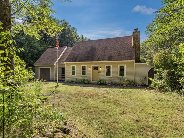 92 Harvey Lake Road, Northwood, NH 03261