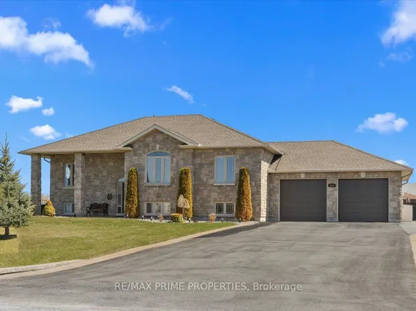 3421 Summerbreeze Dr, Ottawa, ON K0A 2W0