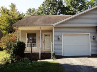 2049 Fieldale Pl, Harrisonburg, VA 22801