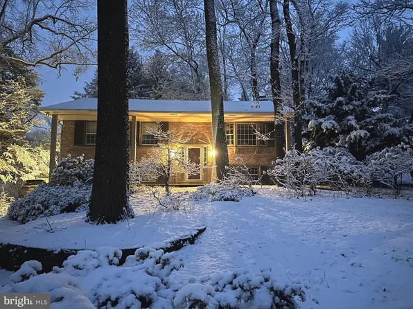 2848 Spring Valley Rd, Lancaster, PA 17601