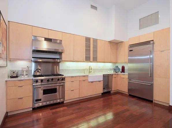 77 White Street 1 image 3 of 8