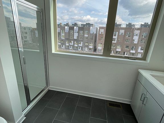 3rd image of 2001 Beachview Ln #263