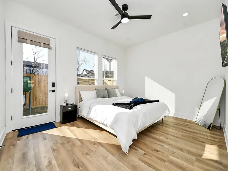 3907 Maggie St — Photo 30