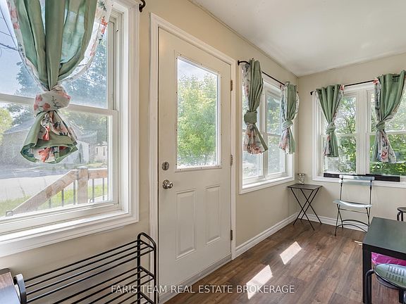 4th image of 275 Gill St