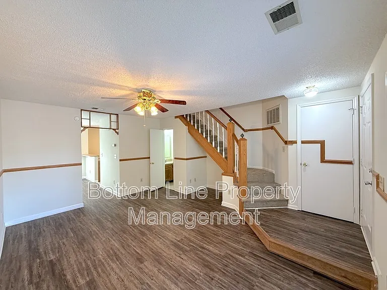 6330 Windsor Gate Ln — Photo 2