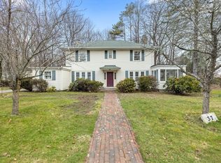 37 Prospect St, Shrewsbury, MA 01545