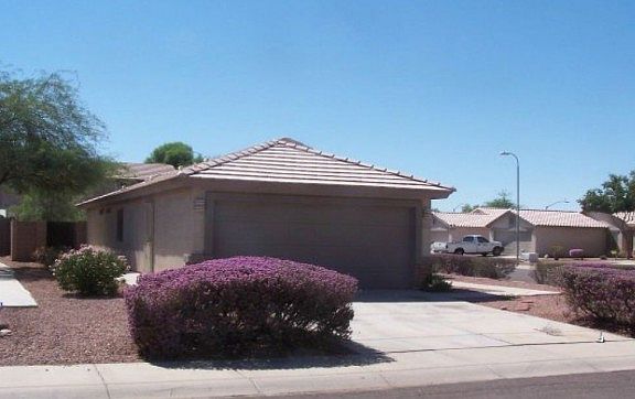 2nd image of 3629 N 106th Ln