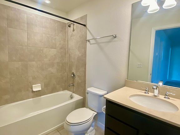 Bathroom 2nd floor