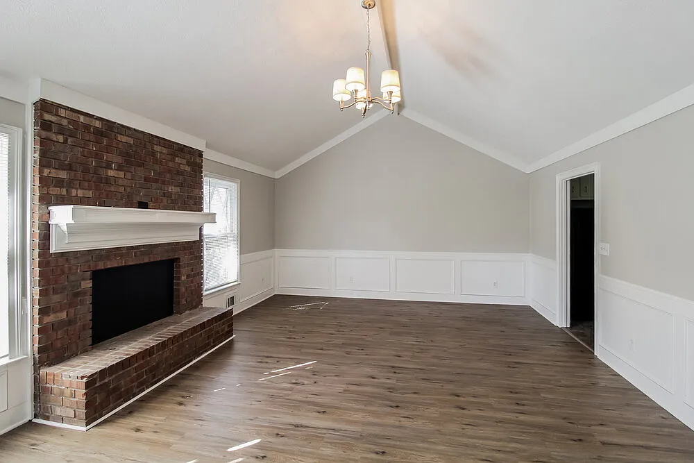 3 bed, 2.0 bath, 1768 sqft, $2,750 — Photo 4