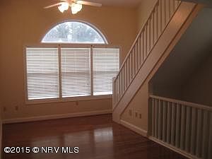 3rd image of 375 Silver Leaf Dr