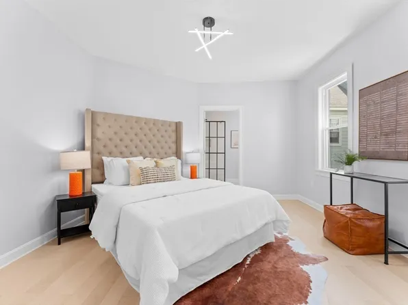 446 Broadway #1, Somerville, MA 02145