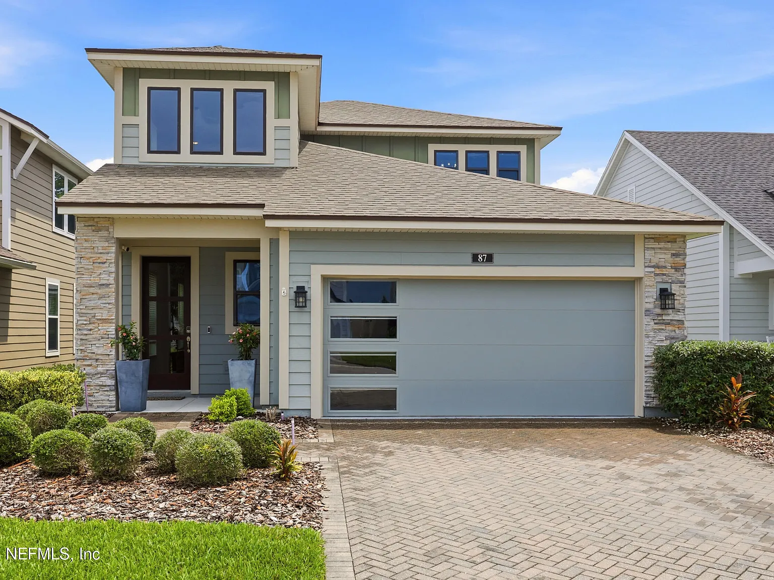 4 bed, 2.5 bath, 2237 sqft, $4,200 — Photo 1
