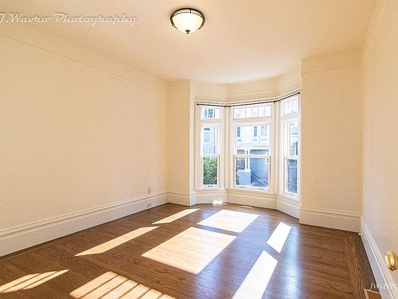 4th image of 964 Union St #964
