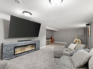 2418 Wesley Ave, Janesville, WI 53545