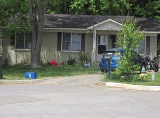 13900 Armond Cir SW, Huntsville, AL 35803