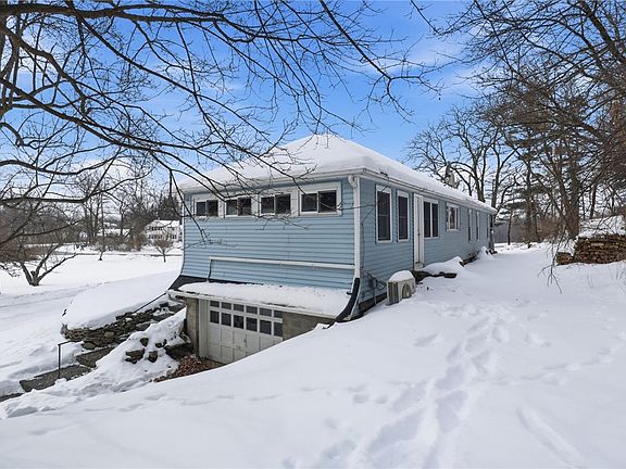 5th image of 122 Harloff Rd