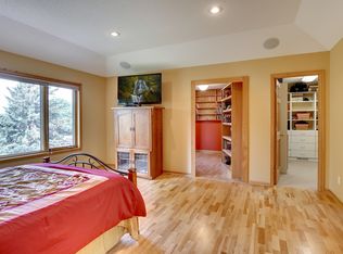 1219 Mississippi St, New Brighton, MN 55112