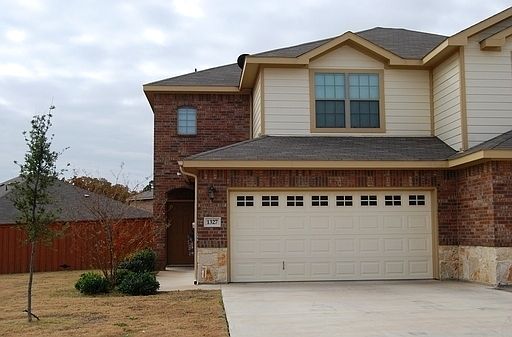 1st image of 1327 Piedmont Dr