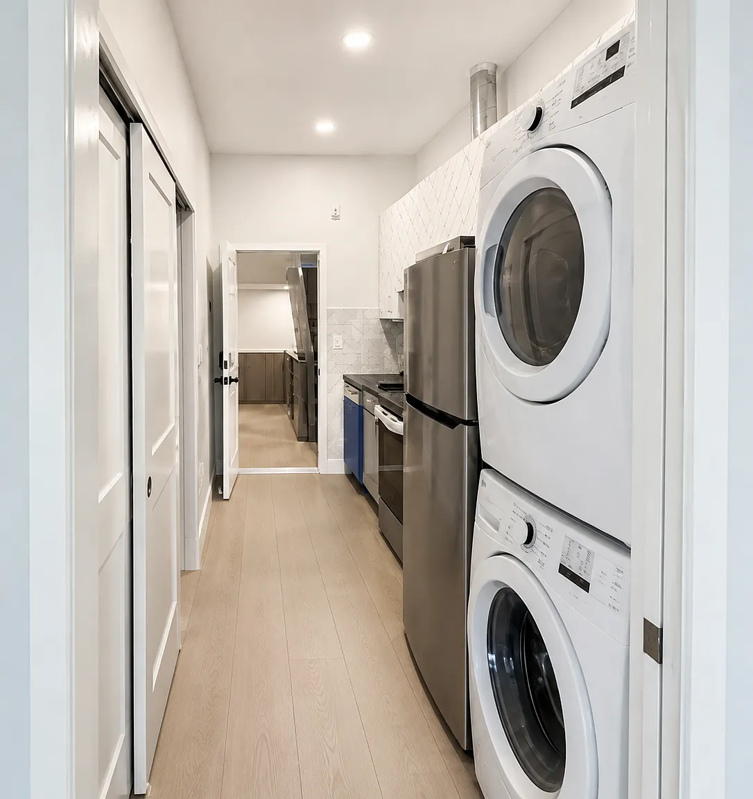 1 bed, $1,400 — Photo 1