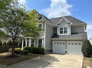 3128 Shadowy Retreat Dr, Matthews, NC 28104