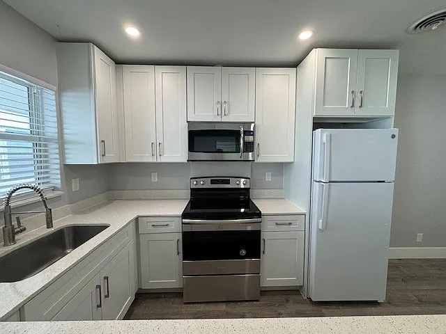 2436 Van Buren St — Photo 6