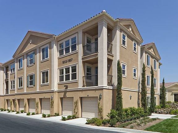 Private Garage For Each A