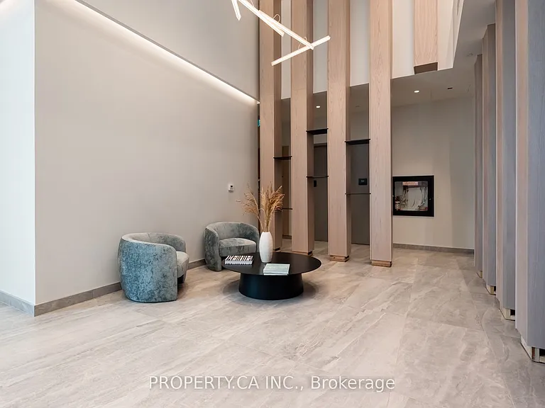 86 Dundas St E #1705 — Photo 17