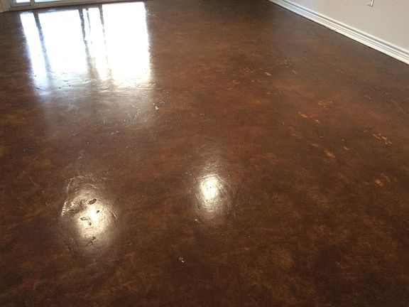 5th image of 484 Shady Bluff Dr