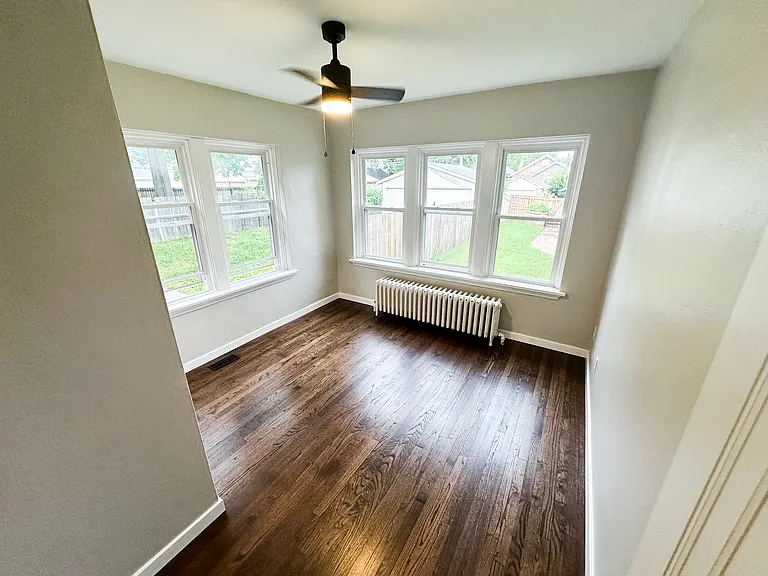 3911 Dover Pl #1F — Photo 13