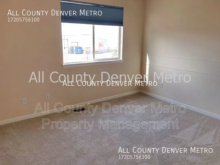 6487 Torrey Ct — Photo 10