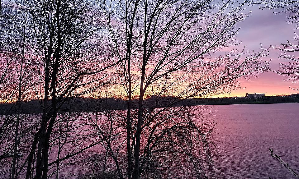 Beautiful Lakefront