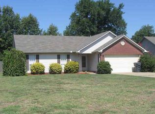 1916 Sandbrook Dr, Jonesboro, AR 72404
