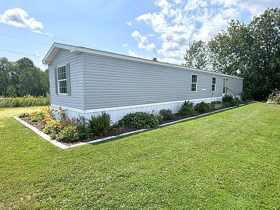 2nd image of 10 Elwood Drive
